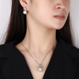 Vintage Jewelry Eco-friendly Copper Gold Plated Simple Elegant 14-12mm Golden Shell Pearl Pendant Necklace for Women - Product Image 6