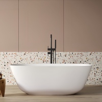 Baignoire autoportante ovale moderne en pierre artificielle blanc mat, drain central, pour intérieur, écologique, durable, facile à nettoyer, garantie 5 ans