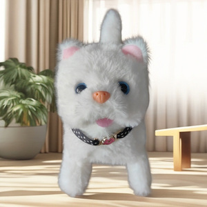 Juguete de Peluche Eléctrico para Niños con Diseño de Flores en el Cuello, Gato de Peluche Realista que Camina, Maulla y Mueve su Cola - Product Image 3