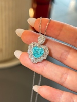 Collier avec pendentif en pierre précieuse bleue en forme de cœur et chaîne à maillons, collection de bijoux fantaisie, vente en gros, faible MOQ