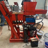 Machine portable manuelle de fabrication de blocs de pavé en terre cuite, multi-moules, pour blocs creux emboîtables, certifiée CE