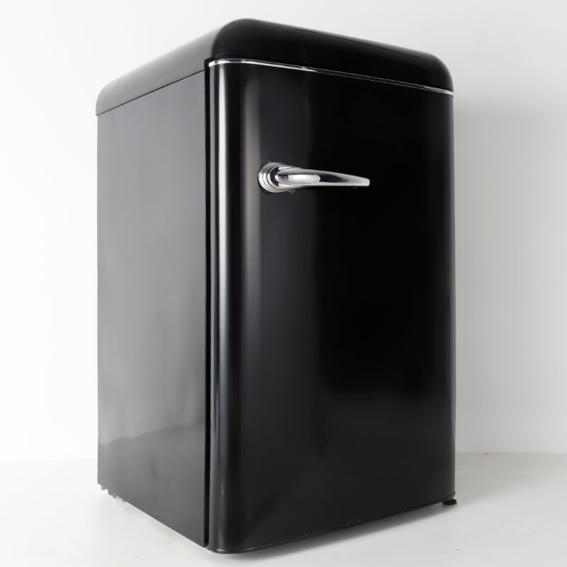 BC135VX Top and best selling Mini Single Door Fridge Retro Refrigerator