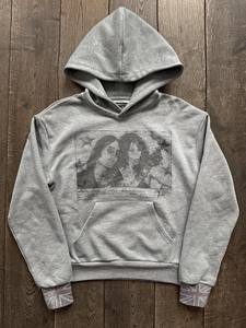 Sudaderas con capucha para hombre, personalizadas al por mayor, de algodón French Terry, estilo streetwear Y2K grunge, con estampado gráfico artístico de retrato, corte holgado y cierre de cremallera. - Product Image 2