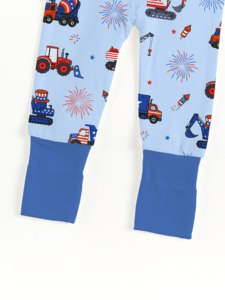 Pyjamas personnalisés Miozing pour <span class=keywords><strong>bébé</strong></span>, collection Fête de l'Indépendance, vente en gros, pyjamas <span class=keywords><strong>bébé</strong></span> extensibles 4 directions en bambou, pyjamas à pieds en bambou pour tout-petits - Product Image 6