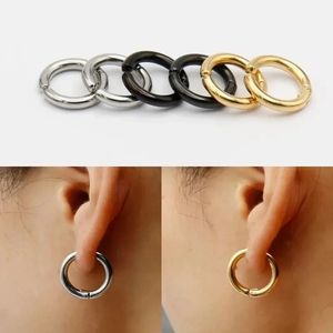 Pendientes de aro falsos <span class=keywords><strong>sin</strong></span> perforación, <span class=keywords><strong>aros</strong></span> circulares de acero inoxidable Punk clásicos, pendientes de oreja con Clip para mujeres y hombres <span class=keywords><strong>sin</strong></span> <span class=keywords><strong>agujero</strong></span> - Product Image 2