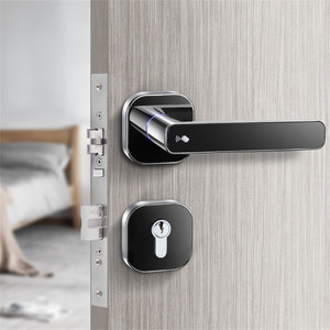 Serrure de porte d'hôtel à carte <span class=keywords><strong>électronique</strong></span> RFID <span class=keywords><strong>avec</strong></span> conception de <span class=keywords><strong>collier</strong></span> de cylindre spécial - Product Image 4