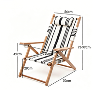 Chaise longue de plage pliable en bois avec structure robuste, dossier réglable, plusieurs options de couleurs rayées pour la détente en bord de mer