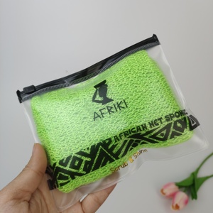 <span class=keywords><strong>Sac</strong></span> à fermeture éclair <span class=keywords><strong>en</strong></span> PVC personnalisé de haute qualité <span class=keywords><strong>sac</strong></span> <span class=keywords><strong>en</strong></span> <span class=keywords><strong>plastique</strong></span> de couleur noire pour filet africain éponge maquillage <span class=keywords><strong>sac</strong></span> à fermeture éclair - Product Image 5