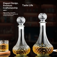 Carafe en verre sculpté portable sans PFAS ni plomb avec bouchons hermétiques anti-fuite pour whisky, bourbon, tequila – Cadeaux pour bar à domicile