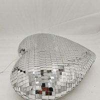 Ornement suspendu disco rétro fait à la main pour verre argenté en forme pour décor de fête de Noël