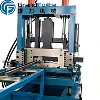 Machine de profilage à froid sur mesure pour la fabrication de profilés en C larges et ajustables pour la construction de colonnes en acier