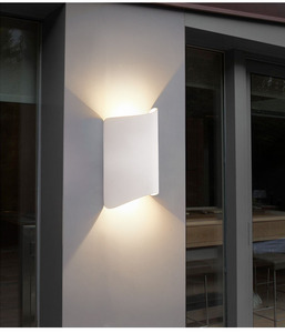 La lampada da parete impermeabile all'aperto del portico brilla su e giù per la luce del cortile per il giardino - Product Image 3