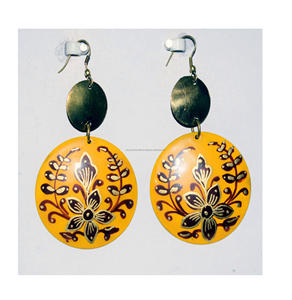 2024 Pendientes de color turquesa de cobre martillado Manchester, aro ovalado, venta al por mayor y pendientes colgantes tricolor de cobre rústico - Product Image 6