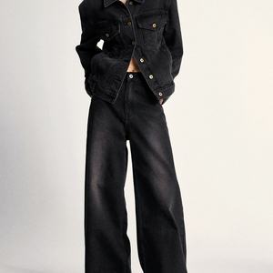 Chaqueta vaquera clásica de moda al por mayor de alta calidad con hombreras y cintura ajustada para mujer - Product Image 2