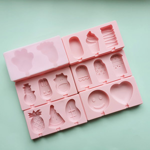 Moule à glace en silicone sans BPA, motif dessin animé, pour bâtonnets de crème glacée, fabrication maison, qualité alimentaire, avec couvercle et bâtonnets - Product Image 3
