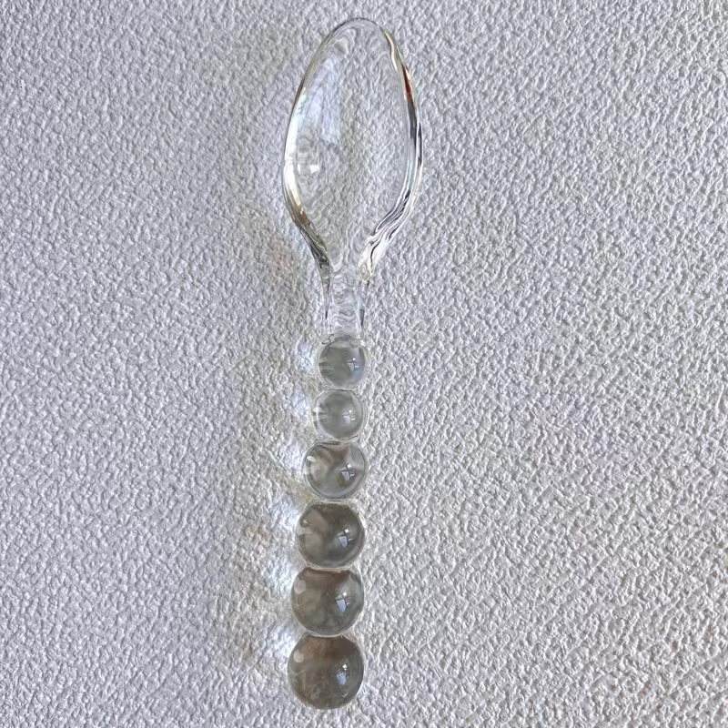 ช้อนลูกปัดแก้วใส