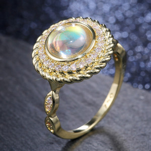 Anello Delicato con Pietra di Luna per Donne, Ispirazione Vintage, Micro Pavé, Elegante Gioiello da Dito alla Moda - Product Image 1