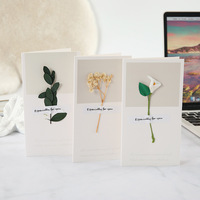Vente en gros Nouvelles Cartes d'Anniversaire, Cadeaux de Mariage, Mini Cartes de Remerciement, Cartes de Vœux Vides, Personnalisables avec Fleurs Séchées, 18 Couleurs