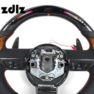 Volante in Fibra di Carbonio Personalizzato con Display LED RPM e Palette del Cambio per Camaro SS ZL1 2016-2020 - Product Image 4