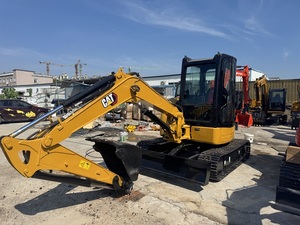 Miniexcavadora Usada Cat303e de 3 Toneladas en Venta, Motor Komatsu Original, Pocas Horas de Trabajo, Entrega Rápida, Bomba de Caja de Cambios en Stock - Product Image 2