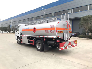 Fabricante y Proveedor <span class=keywords><strong>de</strong></span> Camión Cisterna <span class=keywords><strong>de</strong></span> Combustible Dongfeng 4X2 <span class=keywords><strong>de</strong></span> 7 Toneladas en Venta - Product Image 4