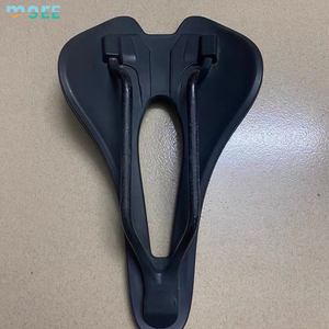 Selle de vélo SeeMore Hollow Carbon Road Bike Hybrid Bicycles, respirante, légère, ergonomique, pour VTT et vélo de route. - Product Image 6