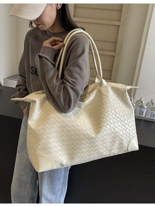 Bolsa de Viaje de Piel Vegana Ecológica de Lujo 2026, Bolsa de Mano de Piel Sintética PU Sostenible al por Mayor, Bolso de Fin de Semana para Mujer con Logotipo Personalizado - Product Image 4