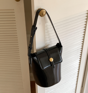 Nuevo bolso de diseñador de alta calidad con bandolera de cuero PU suave, bolso tipo cubo moderno para mujer - Product Image 3