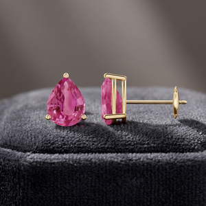 Boucles d'oreilles clous en rubis taille poire, or massif 18 carats, sertissage griffe, classiques pour femme, à porter au quotidien - Product Image 2