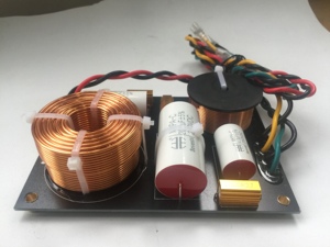 Bevenbi <strong>Crossovers</strong> for Acoustics for Line Array 2 Way 3 Way 4 Way 12/15/18 Inch Acoustic <strong>Crossovers</strong> - Product Image 4