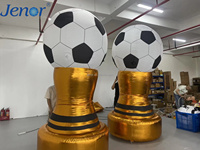 Le trophée de football gonflable peut être utilisé lors des compétitions, des événements sportifs, des festivals, des célébrations et comme décoration publicitaire.