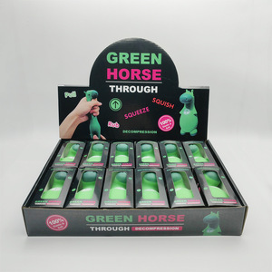 Jouet Squishy Créatif Cheval Vert Nouveauté en Forme de Donut Anti-Stress à Presser - Product Image 1