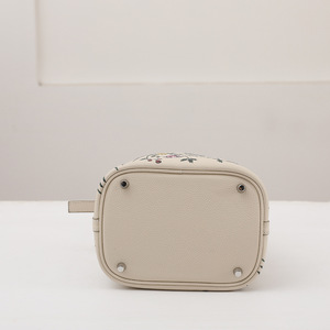 <span class=keywords><strong>Sac</strong></span> à main en cuir de vachette première couche peint, <span class=keywords><strong>sac</strong></span> pour femme, design de marque, <span class=keywords><strong>sac</strong></span> en cuir véritable, <span class=keywords><strong>sac</strong></span> seau en cuir véritable - Product Image 4