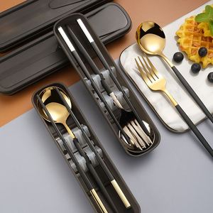 Juego de Cubiertos Portátil y Elegante para Niños, de Acero Inoxidable, con Cuchara, Tenedor y Palillos, con Caja, 3 Piezas - Product Image 3
