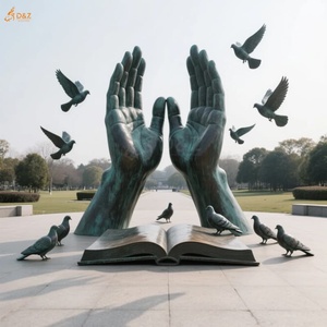 Personalizado City Park Paisaje Decoración Grande Moderno Mano Fundida Metal Latón Abstracto Estatua <span class=keywords><strong>de</strong></span> Mano y Paloma Bronce Escultura PARA LA Venta - Product Image 3