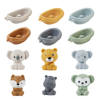 Bateau de bain flottant empilable en plastique en forme d'ours pour enfants, jouet pour le bain et la douche des nourrissons avec protège-doigts
