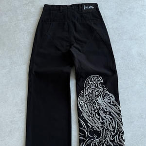 جينز دينيم عالي الجودة بتطريز زهور الكرز الأسود، تصميم مخصص بخصر مرتفع، ملابس كاجوال للشارع بطابع عتيق - Product Image 2