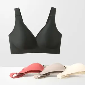 2022 New Women's Everyday Comfort Seamless Bra Big Breast Push Up Plus Size Bra for Fat Women Wirefree