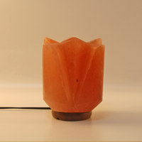 Lampe en sel de l'Himalaya sculptée à la main en forme de fleur, artisanat naturel, lampe en sel rocheux, décoration d'intérieur, veilleuse, Noël