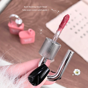 Gegebear mới bán buôn khóa trái tim Lip Gloss lâu dài màu khoáng sản lớn Lip Gloss <span class=keywords><strong>container</strong></span> với Lip Gloss chai - Product Image 3