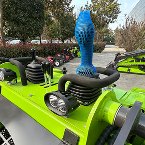 لودر انزلاقي صغير 690 بمحرك هوندا GX690 مع شهادة CE/EU/EPA مزدوجة - Product Image 3