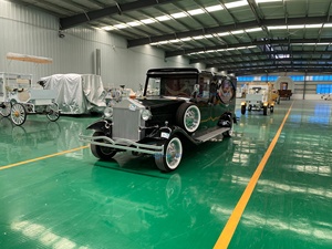 Factory Customized Vintage Black Coffin Carriage Horse Wagon Antique Electric Buggy Electric Funeral Horse Hearse - Product Image 6