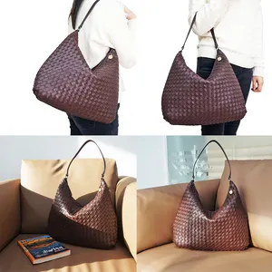 2024 Fashion Bag Woman New Texture Hundred Retro Underarm Bag Personality Trend Single Shoulder Woven Bag Leisure Handbag