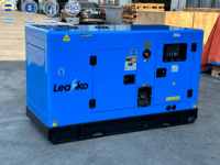 Générateur diesel silencieux 20kVA 25kVA 30kVA 40kVA triphasé insonorisé avec AVR pour usage industriel, commercial et en usine