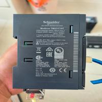 Controlador Lógico PLC Compacto TM221ME16R 24VDC para Máquinas Pequeñas, PLC OEM para Automatización Industrial, Controlador Lógico Programable, Marca Nueva