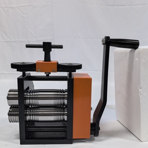 Oranje handmatige walsmachine voor het maken van sieraden, het walsen van plaatmetaal, het trekken van cirkelvormige en halfronde draden - Product Image 4