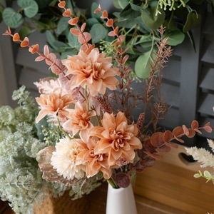 ช่อดอกไม้ประดิษฐ์ CallaFloral สีพีช ยูคาลิปตัส สำหรับตกแต่งงานแต่งงานและบ้าน - Product Image 1