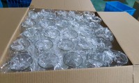 Verrerie sans pied en plastique en forme de diamant à bord doré Gobelets à vin en plastique sans tige hexagonaux transparents de 12oz incassables recyclables