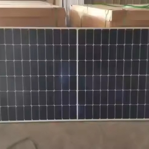 แผงโซลาร์เซลล์ JA Solar รุ่น JAM72D30LB กำลังไฟ 555-580 วัตต์ 1500 โวลต์ MBB แบบ N-type สองหน้า (Bifacial) โมโน PERC HBC กระจกสองชั้น แบบ Half-cell HJT BIPV - Product Image 1
