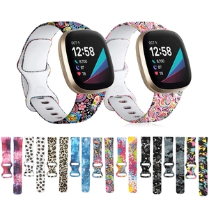 Bracelet de <span class=keywords><strong>sport</strong></span> S/L, accessoires, bracelet de remplacement pour <span class=keywords><strong>Fitbit</strong></span> Versa 3/<span class=keywords><strong>Sense</strong></span>, bracelet de <span class=keywords><strong>montre</strong></span> en silicone imprimé avec motifs colorés - Product Image 1